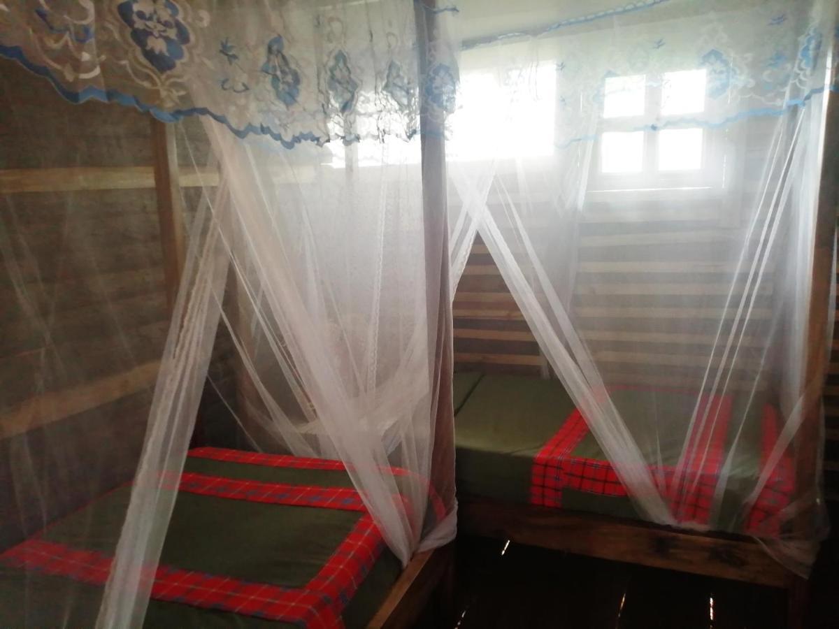 Murchison Backpackers Masindi Exterior foto